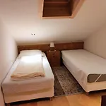 Haus Luzia ريث ام الباختال