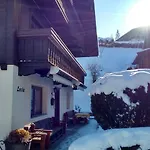 Haus Luzia منزل ريفي *