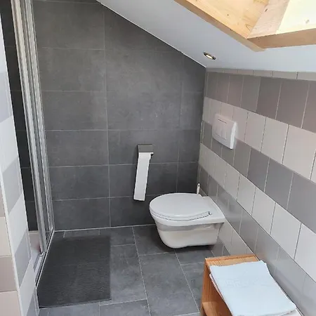 Haus Luzia ライト・イム・アルプバッハタール