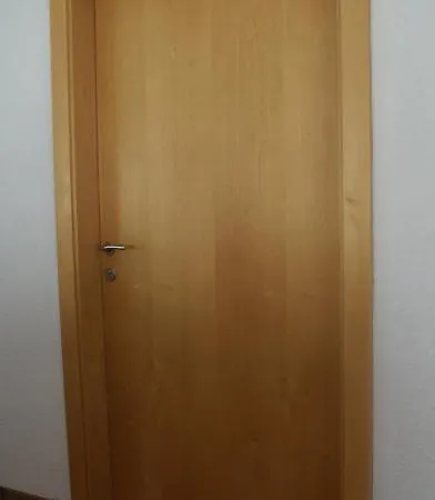 Haus Luzia Casa rural *