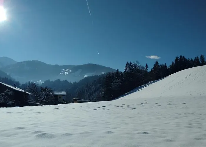 Haus Luzia منزل ريفي